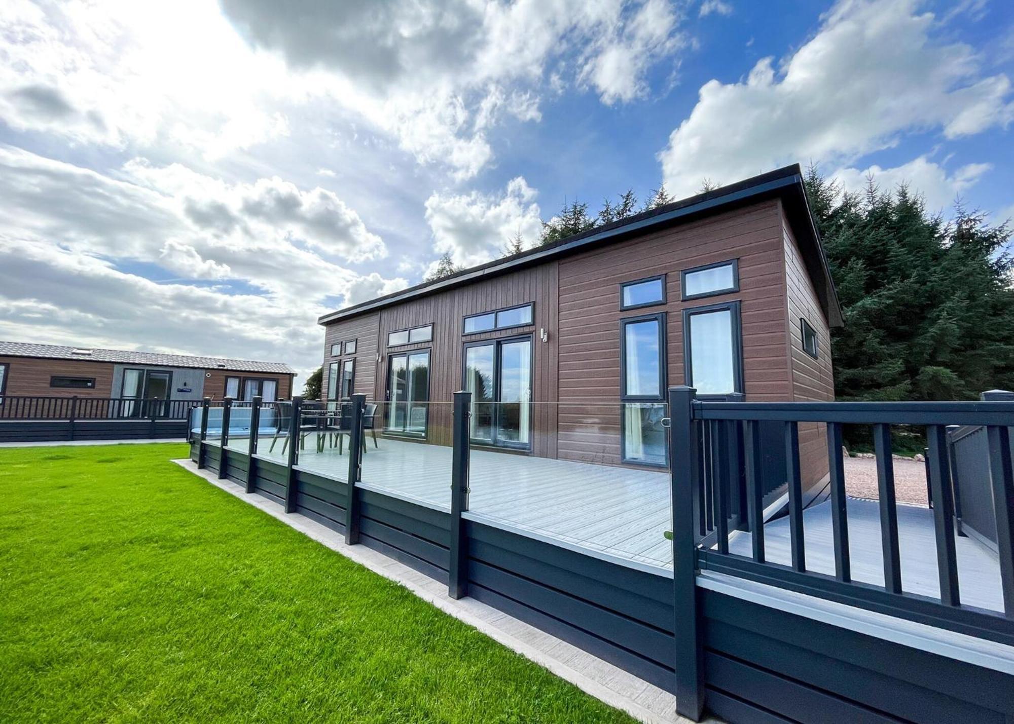 Westlands Country Park Hotel Annan Bagian luar foto