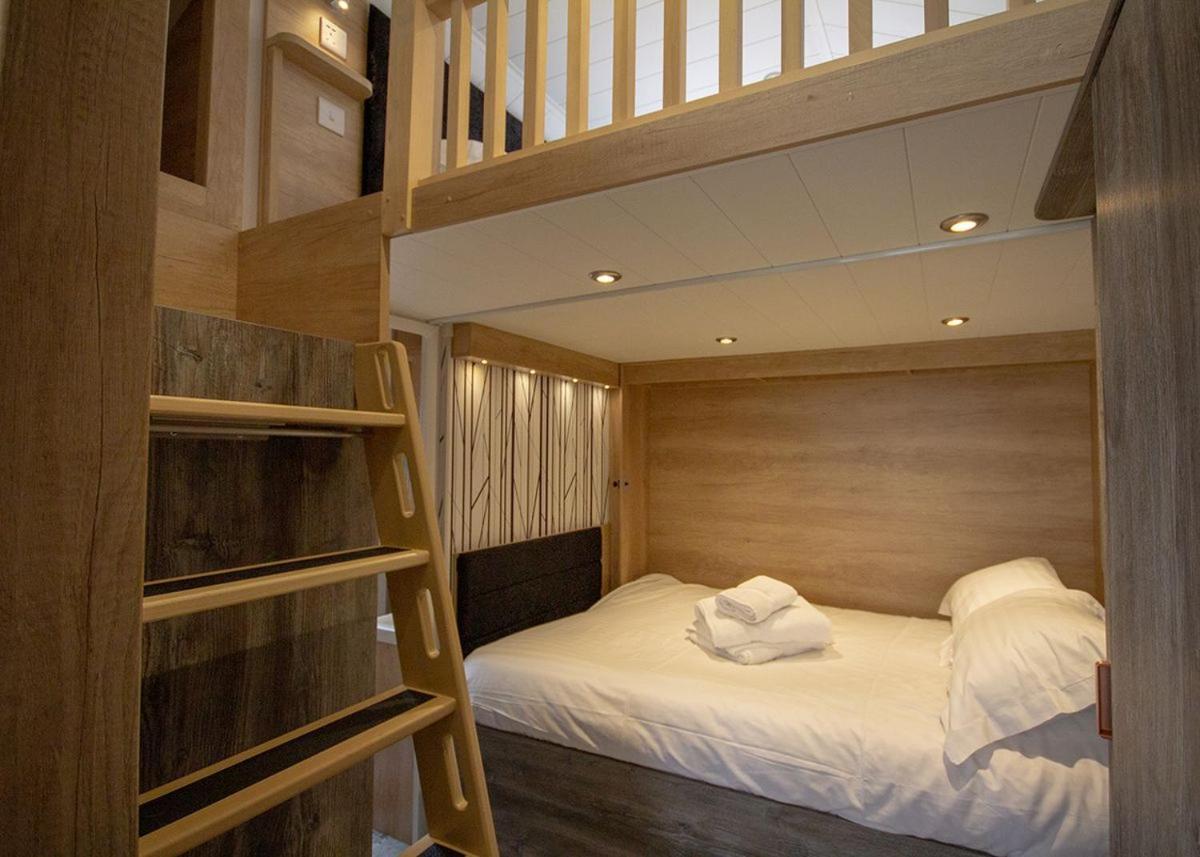 Westlands Country Park Hotel Annan Bagian luar foto